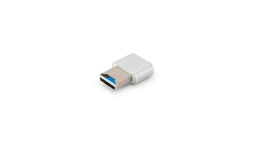 Premium Feel Silver Card Reader with Sleek Design for Data Transfer works on MAC
